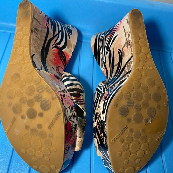 Jimmy Choo Wedge Shoes size 40 - Picture 2 of 10